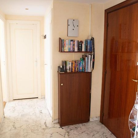 Chill Out Apartment, 2 Mins From Beach نيس المظهر الخارجي الصورة