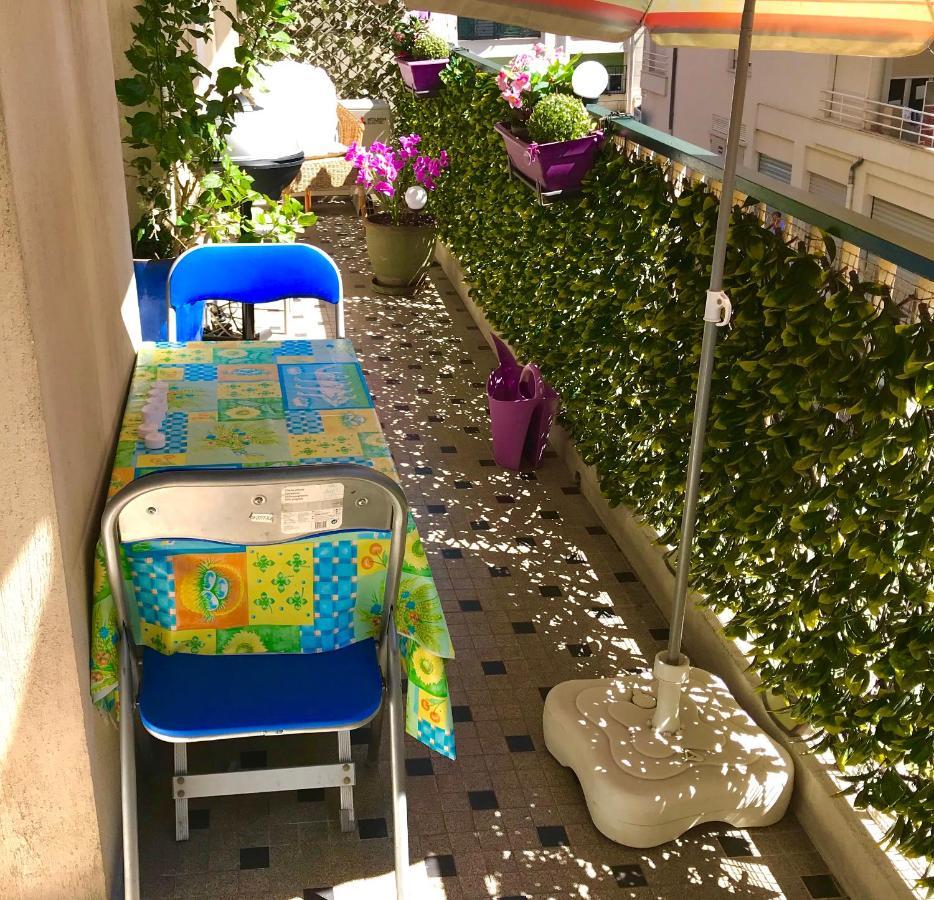 Chill Out Apartment, 2 Mins From Beach نيس المظهر الخارجي الصورة